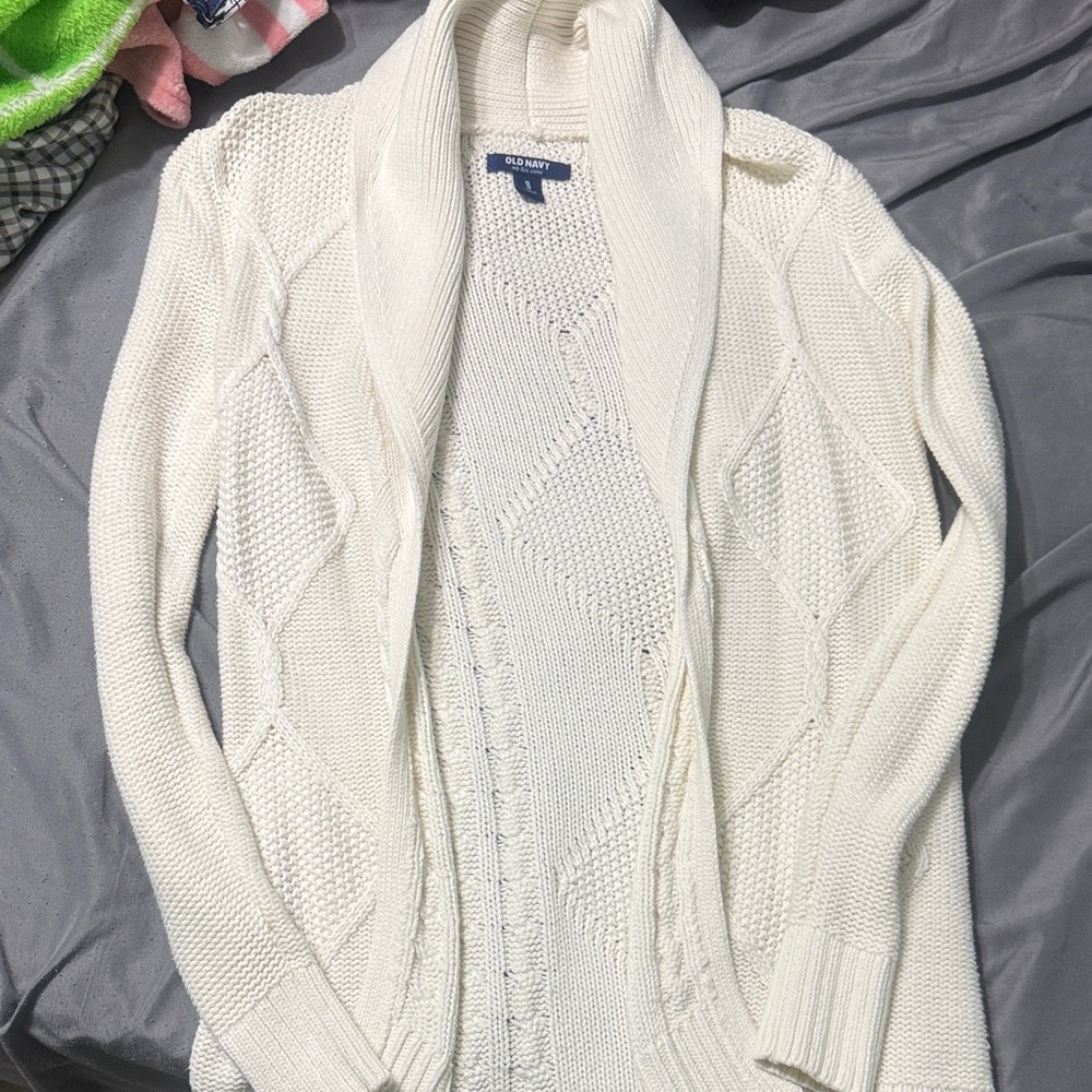 Old Navy Cream Cable Knit Cardigan
